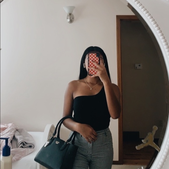 about - Picture 1 of 1